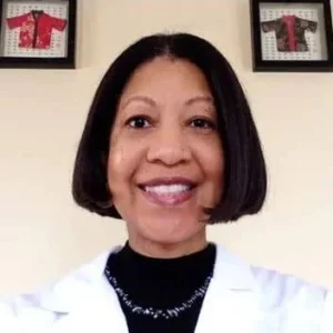 Dr. Leah Alexander